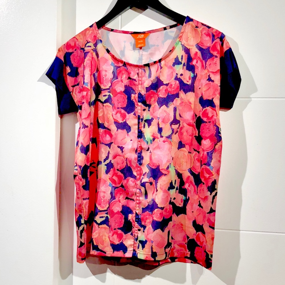 Joe Fresh Top Navy sleeves Floral print XS-PT